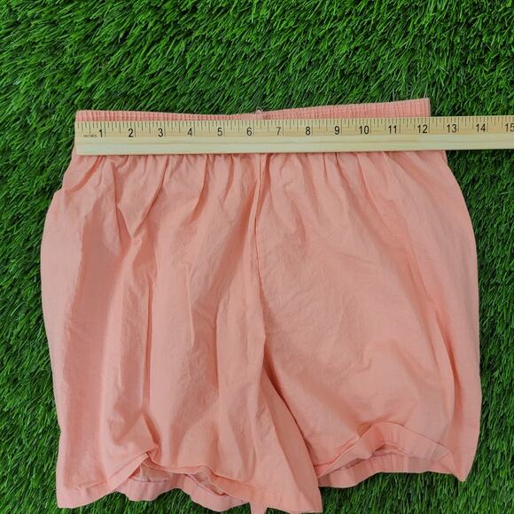 Vintage 80s Hot-Pants Gym Shorts Womens XS/S Peach USA Booty - Picture 4 of 12